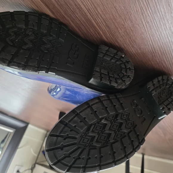 UGG Women's Blue Rain Boots - Picture 2 of 3